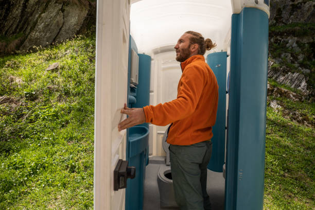Portable Toilet Options We Offer in Eufaula, OK